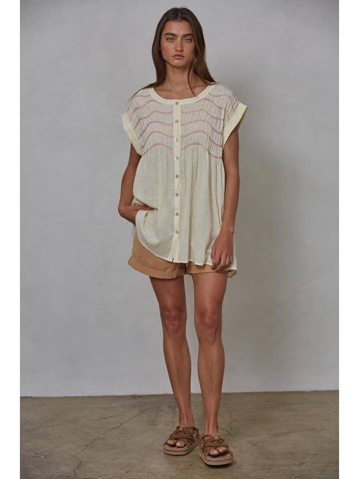 Cream L8377 | Woven Cotton Buttondown Round Neck Sleeveless Tunic for wholesale on Faire1