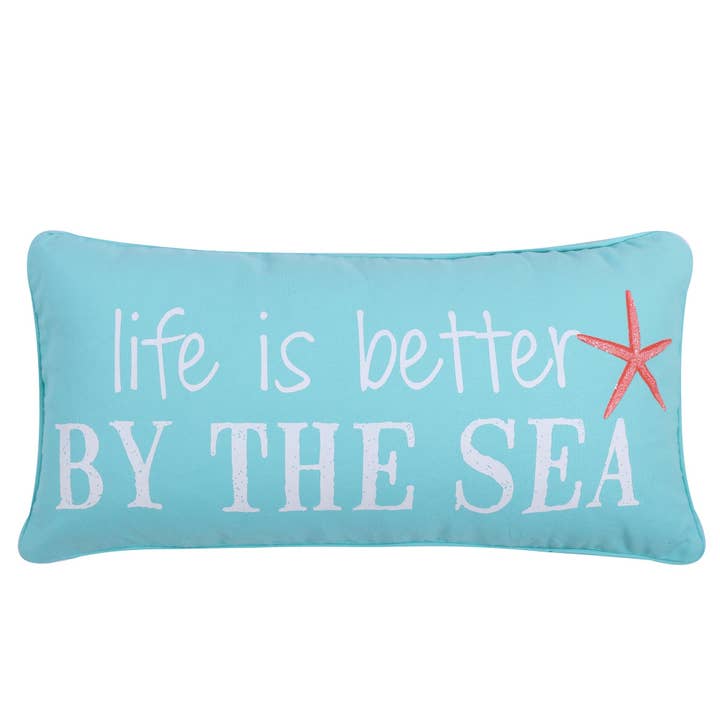 Coussin Teal Life is Better au bord de la mer pour la vente par Levtex Home
