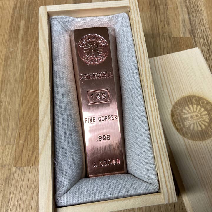 Pattern Weights Ltd - Wholesale Decorative Tabletop Object - COPPER BAR INGOT .999 Pure 1KG Bar/Bullion CORNISH INGOTS