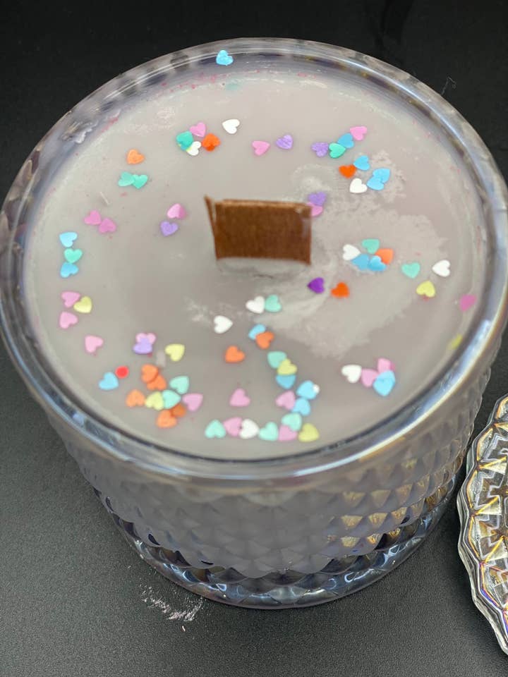 Cranberry en gekonfijte appel woodwick geo kaars in een keuze voor wholesale door Pugglewick candles