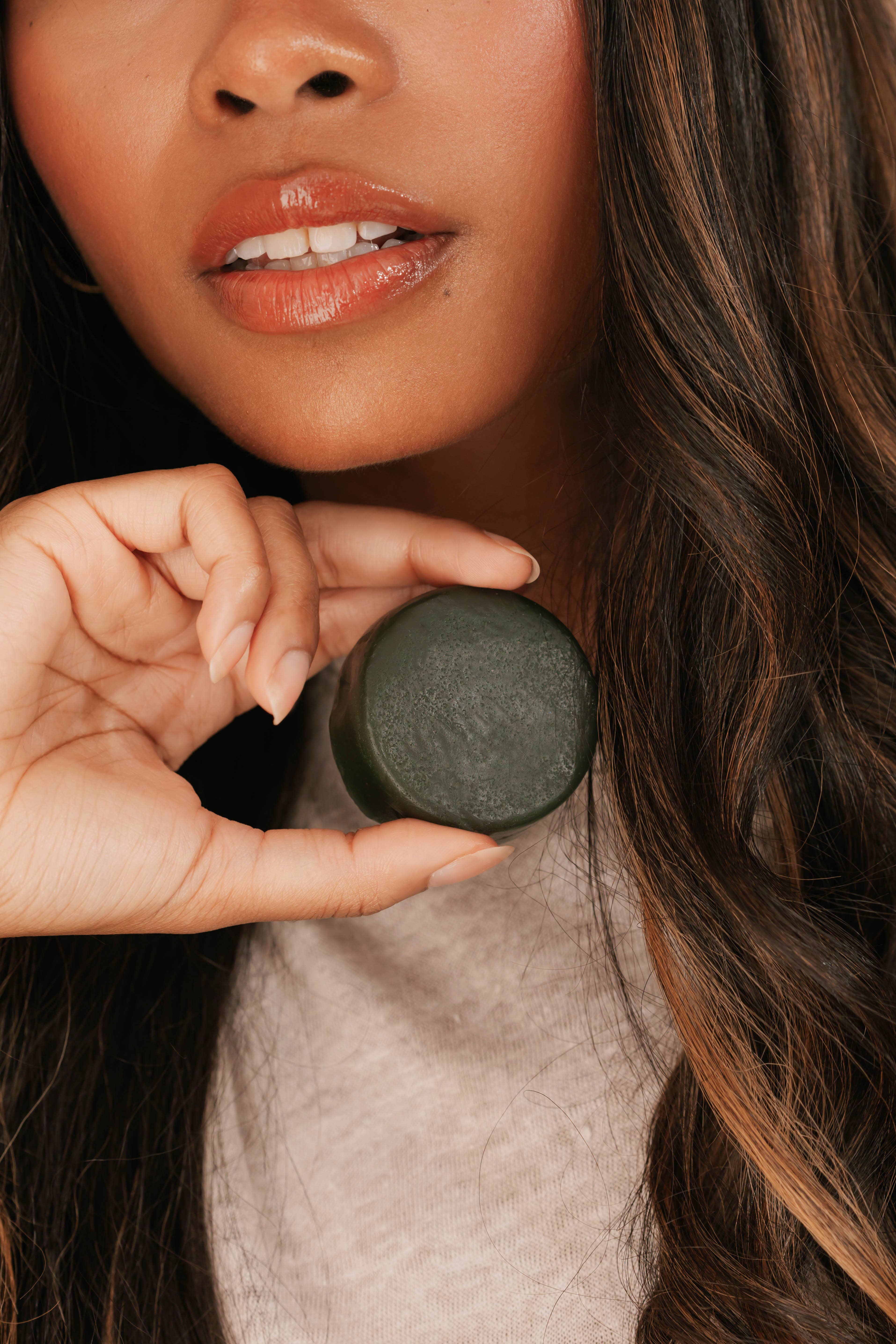 Good Juju Body & Home – wholesale Hårbalsam – Närande balsambar för balanserat (normalt) hår - Bulk1