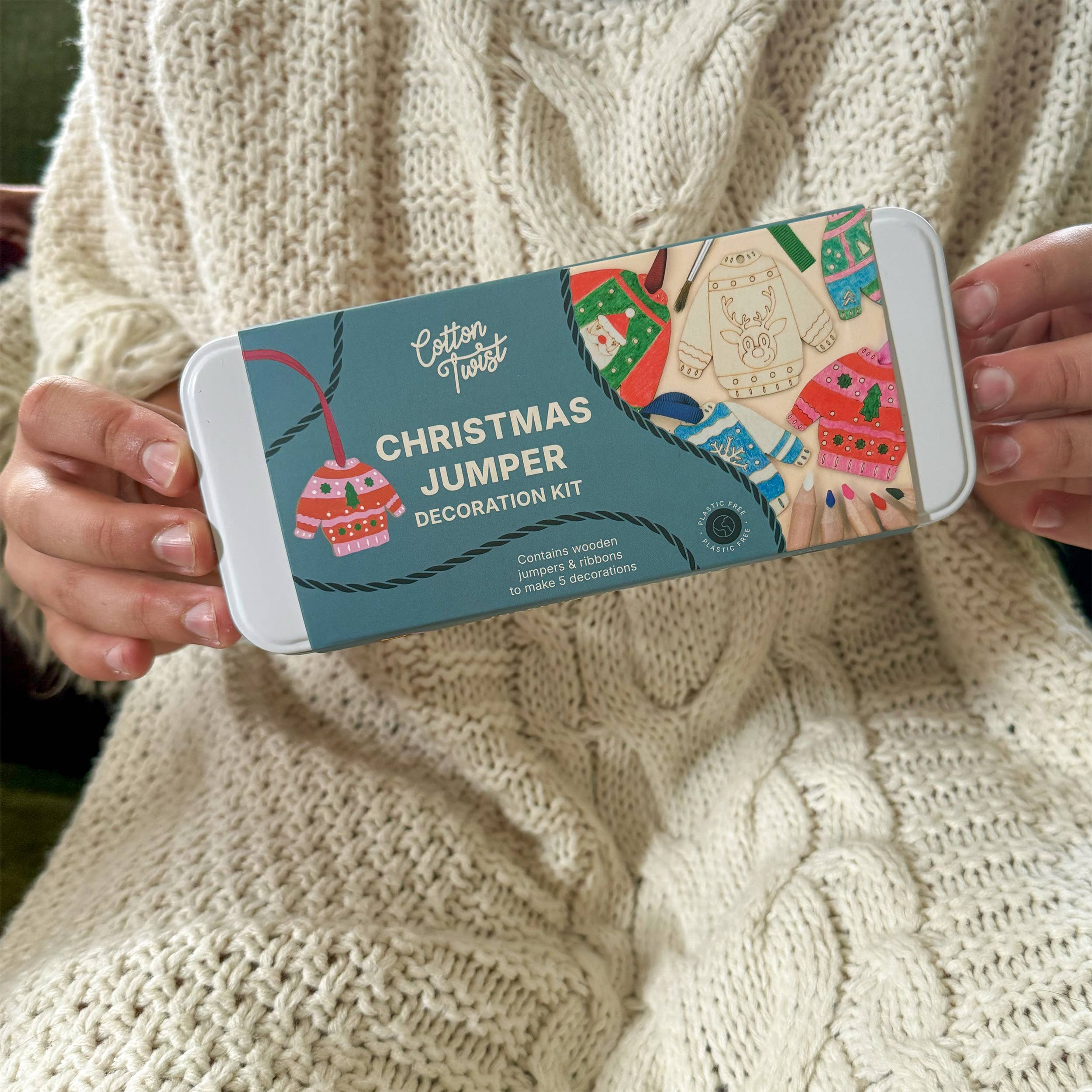 Cotton Twist (USA DUTIES PAID) - Wholesale DIY Craft Kit - Kids - Christmas Jumper Decoration Kit6