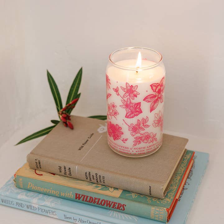 Field Guide Essentials - Wholesale Jar/Filled Candle - Woodland Wildflowers Field Guide Soy Candle2