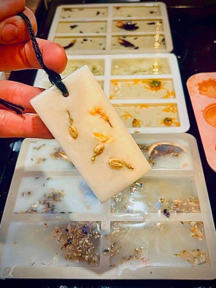 Botanical Air Freshener for wholesale by At Home In Paradise