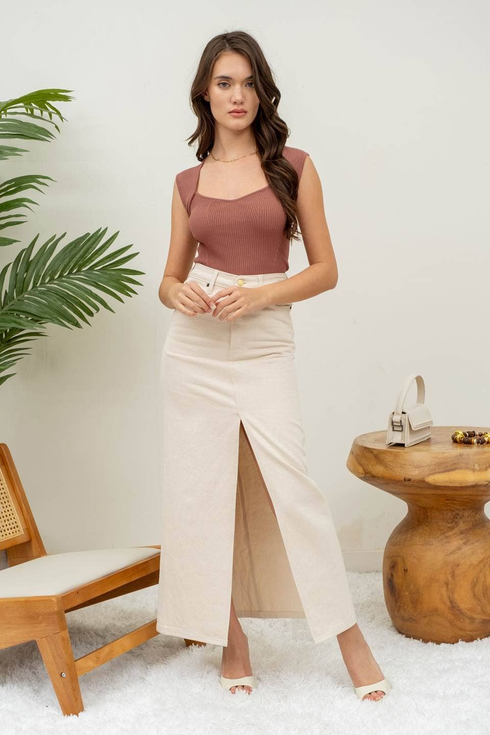 FAGIOLO ROSSO TOP IN MAGLIA A COSTINE CON SCOLLO A CUORE in vendita all'ingrosso su Faire3