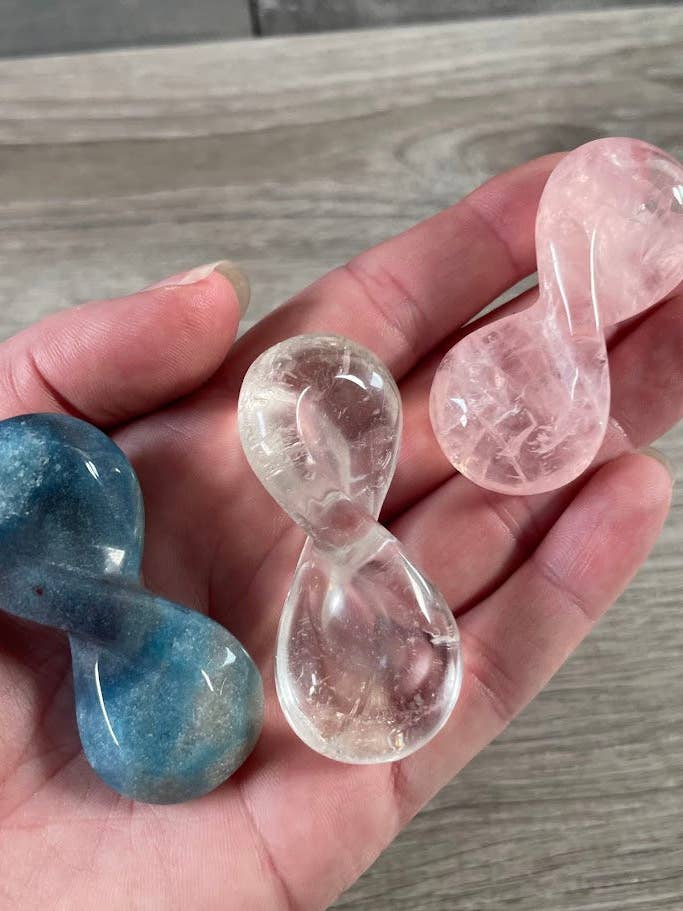 Carved Infinity Symbol – Crystal Infinity Figurines for Healing and other Purchase Wholesale infinity classics. Free Returns & Net 60 Terms on Faire trending on Faire.