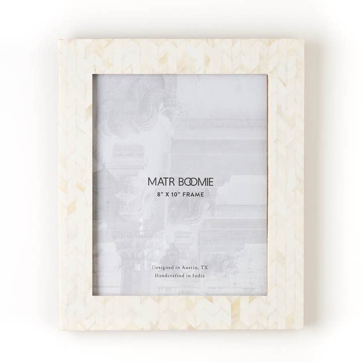 Matr Boomie Fair Trade - Wholesale Picture Frame - Artemis 8x10 Picture Frame - Carved Bone0