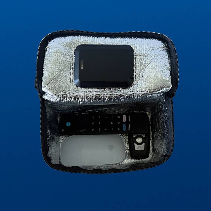 UVCeed - Wholesale Cleaning Cloth - UVCeed Bag Adapter2