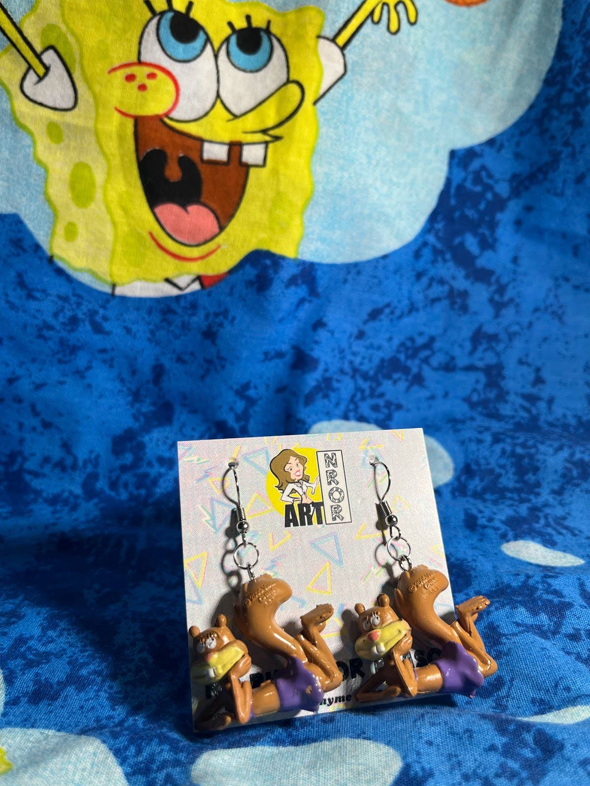 NO RHYME OR REASON ART – wholesale Dangle earrings – Spongebob Sandy Tree Dome Earrings -2005 - Vintage, Upcycled3