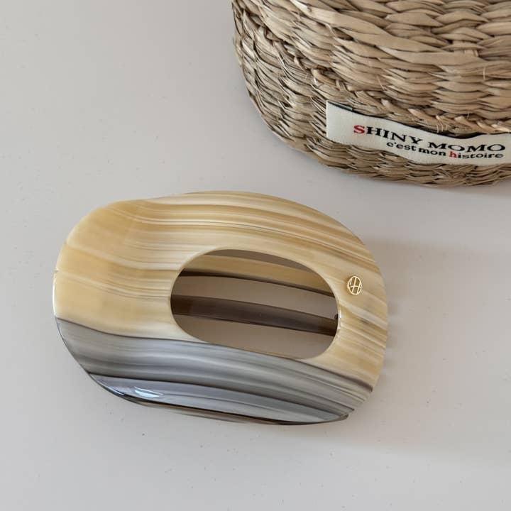 SoapElenGlen - Wholesale Hair Clip - Women's - Elegant Oval Hair Claw, Tortoise & Marble Pattern Hair Clip