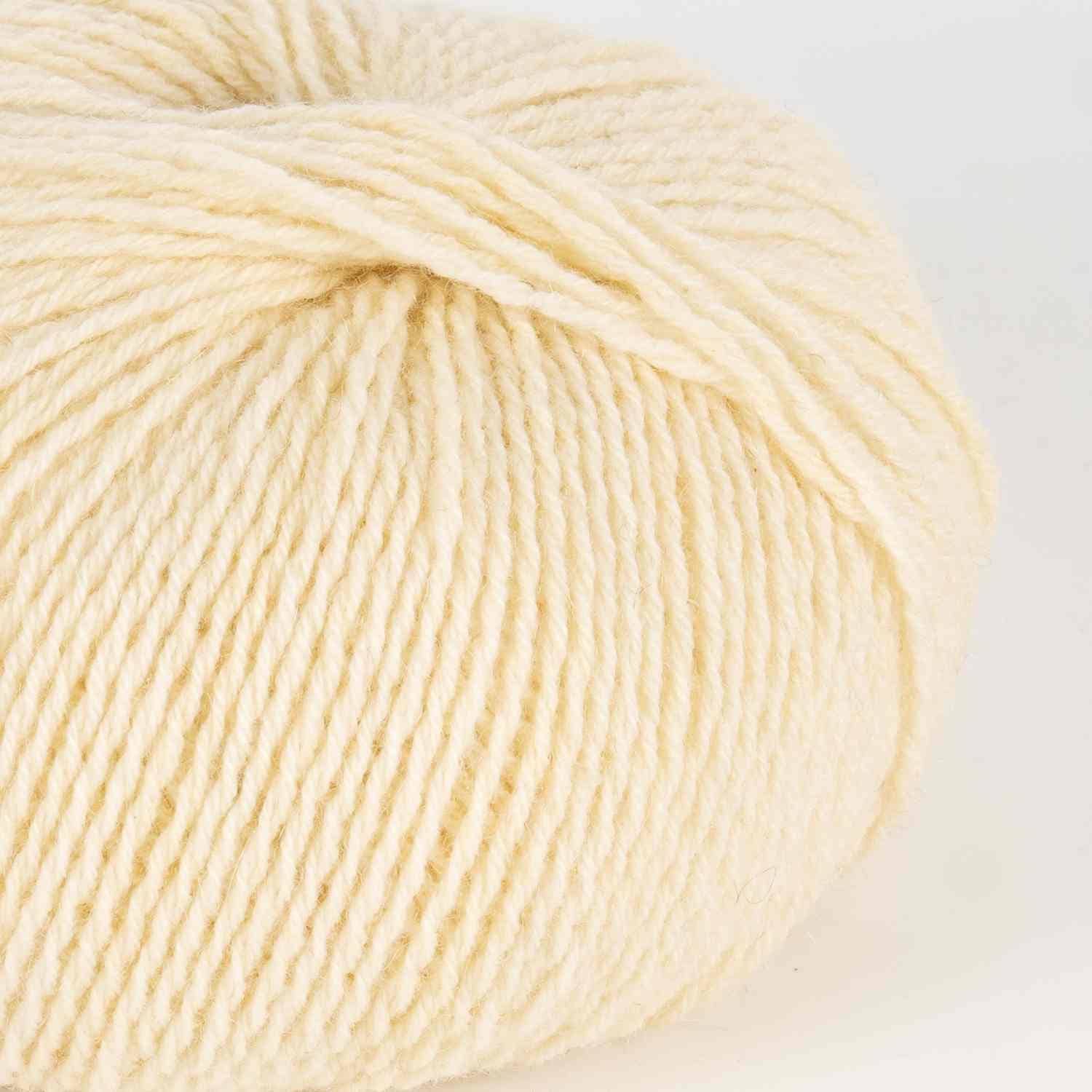 Nordicyarn – wholesale Yarn – MeriCash, 50% Cashmere 50% Wool, DK White Cream2