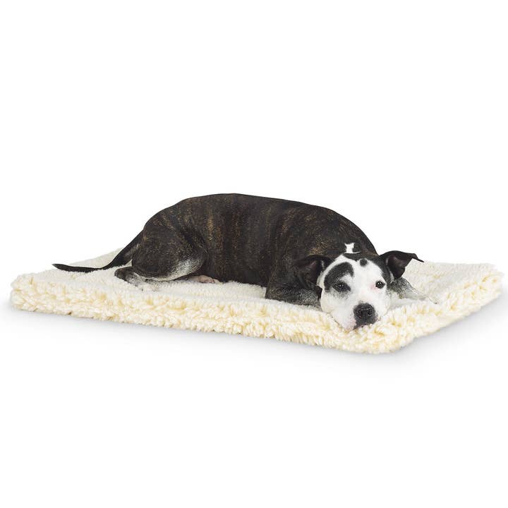 HuggleGroup - Wholesale Pet Bed - Cat/Dog - HuggleFleece® Mat/Bed perfect for both Cats & Dogs