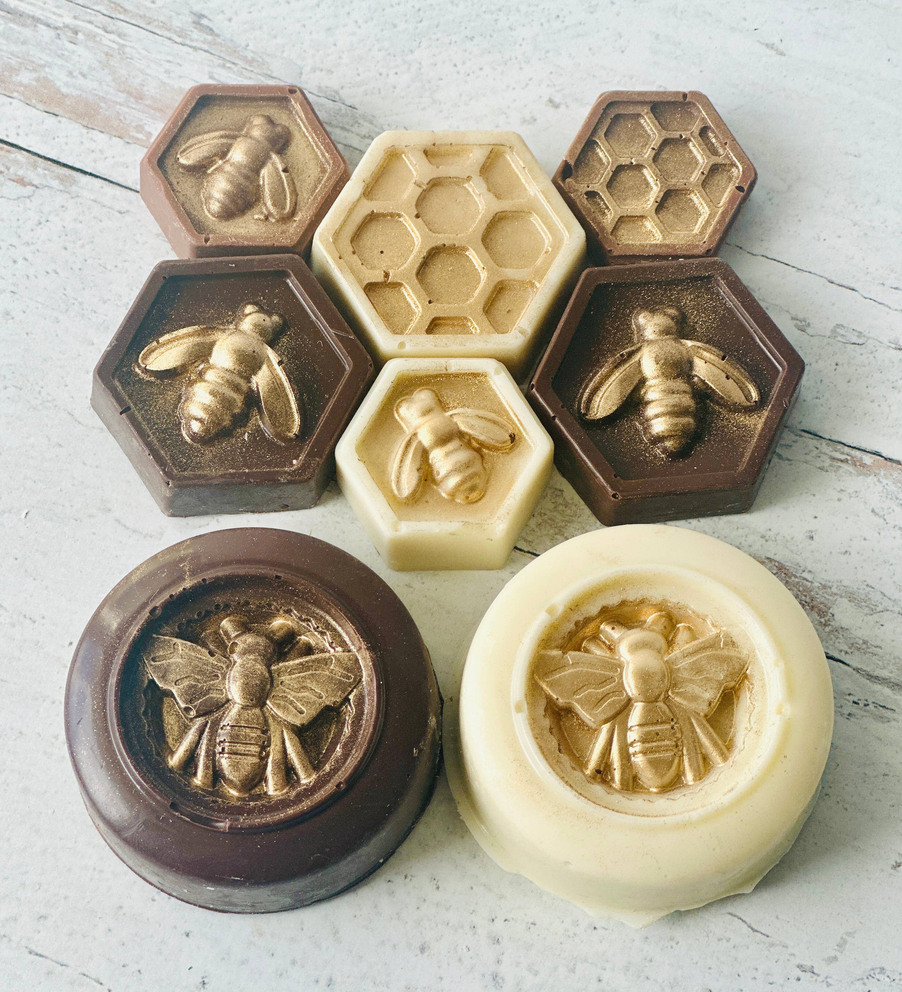 Chocolates Unlimited by Denise - Wholesale Chocolate Box - Bee Themed Chocolates1