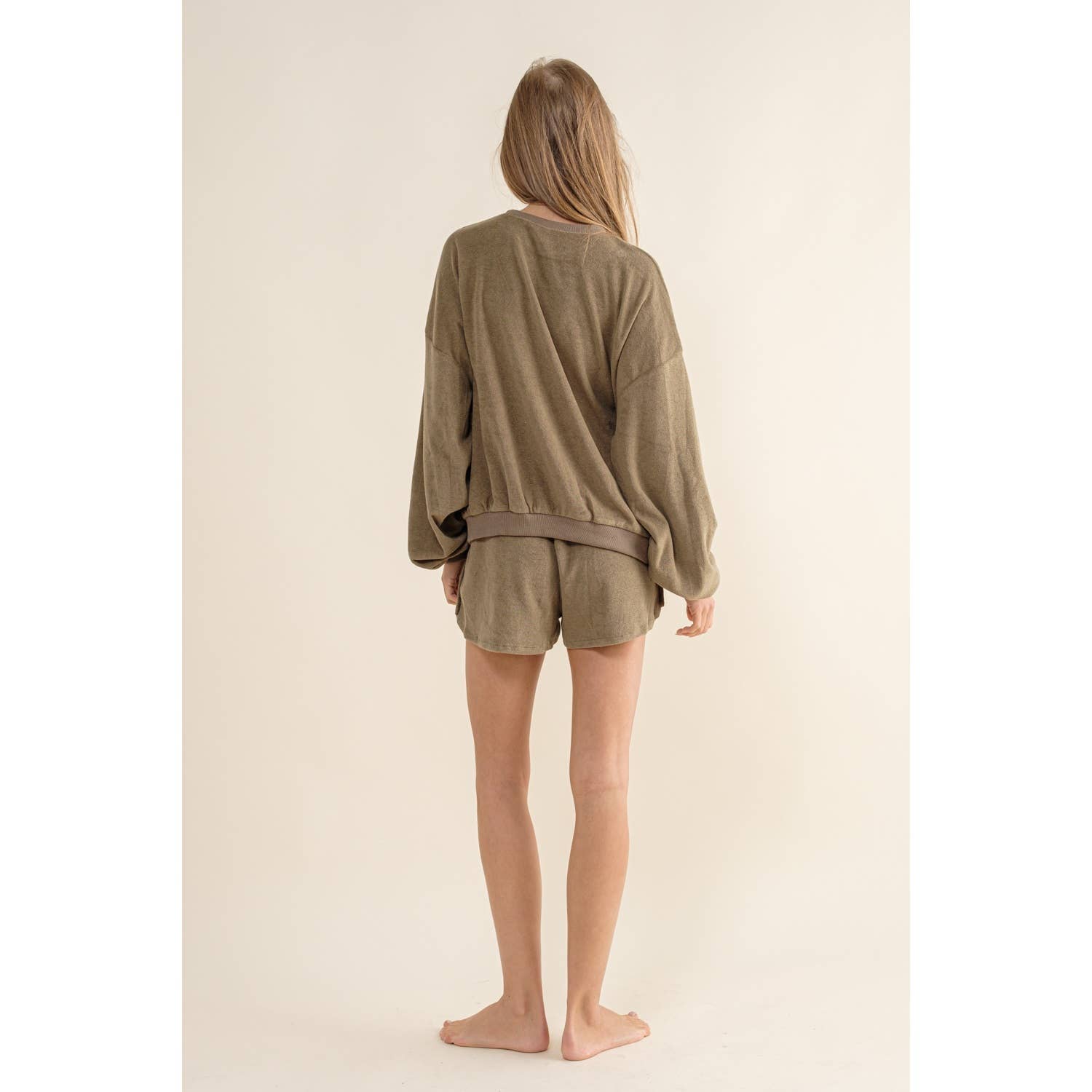 Sweet Generis – wholesale Lounge set – Women's – TOWEL FABRIC SWEATSHIRT AND SHORTS SET20