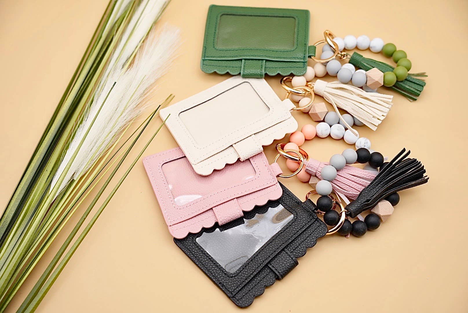 American Leather Goods - Wholesale Wallet - Women's - Leather Keychain Wallet With Wristlet Bangle Bracelet10