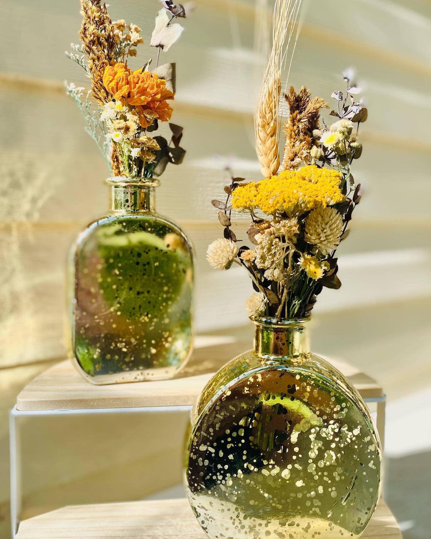 Andi Aesthetics - Wholesale Dried/Pressed Flowers - Small Dried Flower Bouquet5