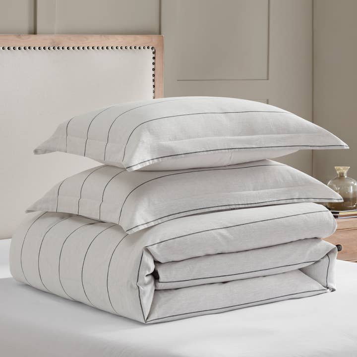 Leo Stripe Black Comforter Set for wholesale on Faire4