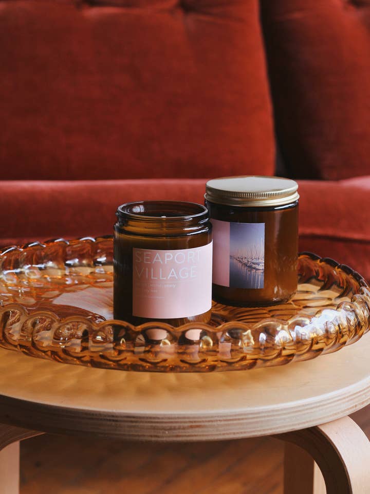 Seaport Village handgegoten kaars voor wholesale door The Sivan Collection