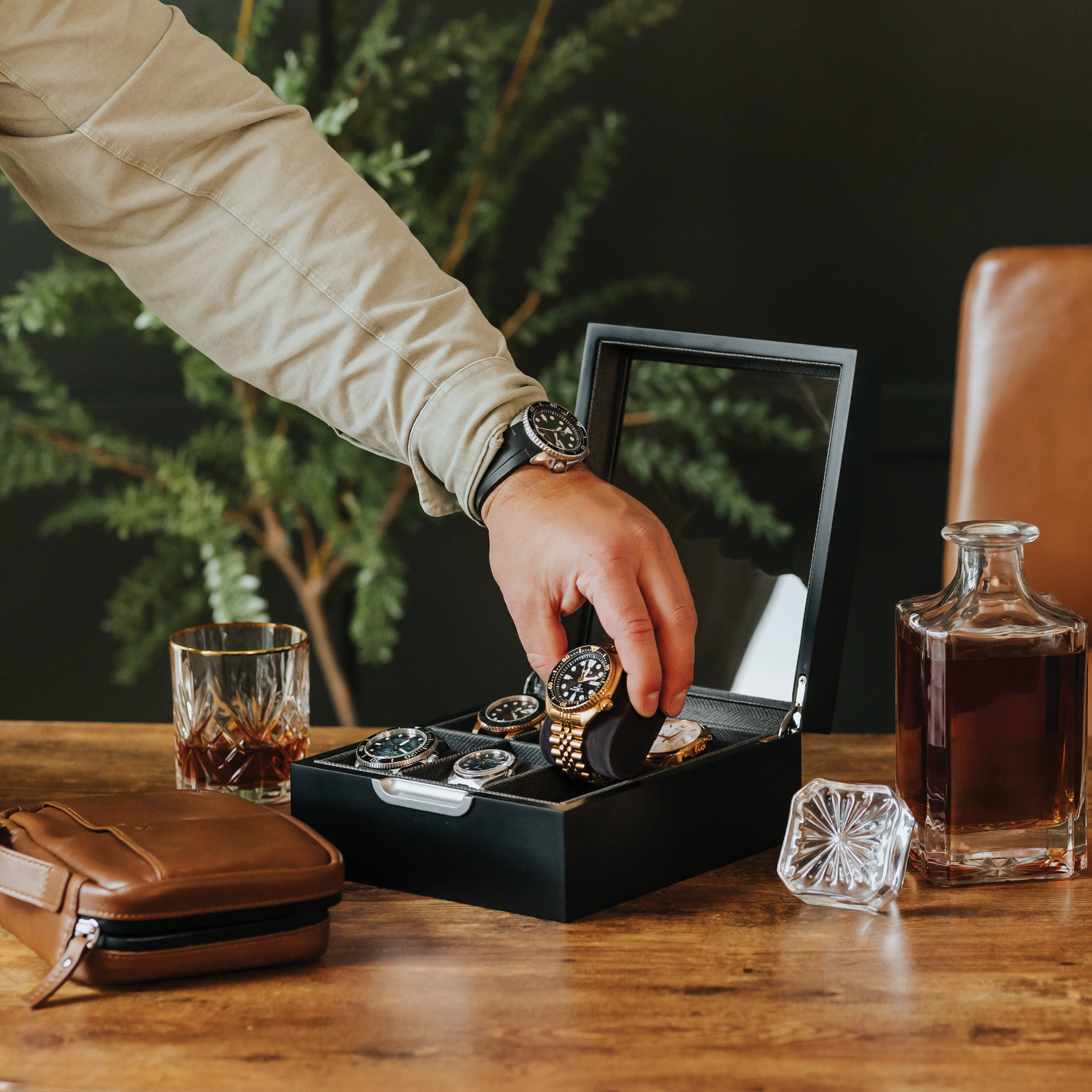 Case Elegance – wholesale Smyckeskrin och organisatörer – Modern klocklåda med 6 fack i 2x3-layout12