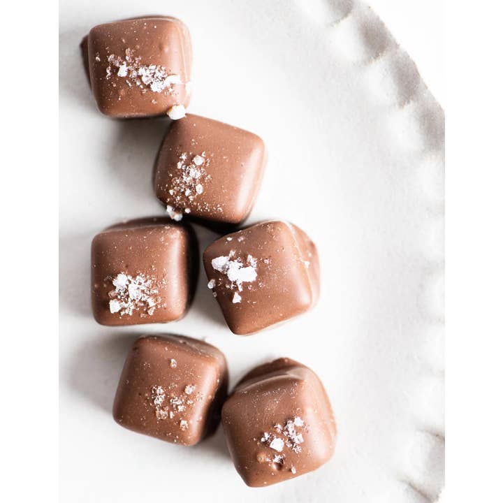 Bixby Chocolate - Wholesale Chocolate Box - Milk Chocolate Sea Salt Caramels Gift Box2