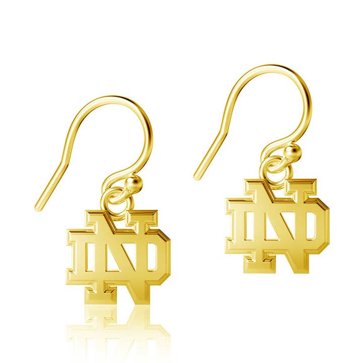 Boucles d'oreilles pendantes en or de l'Université de Notre Dame pour la vente par Dayna Designs