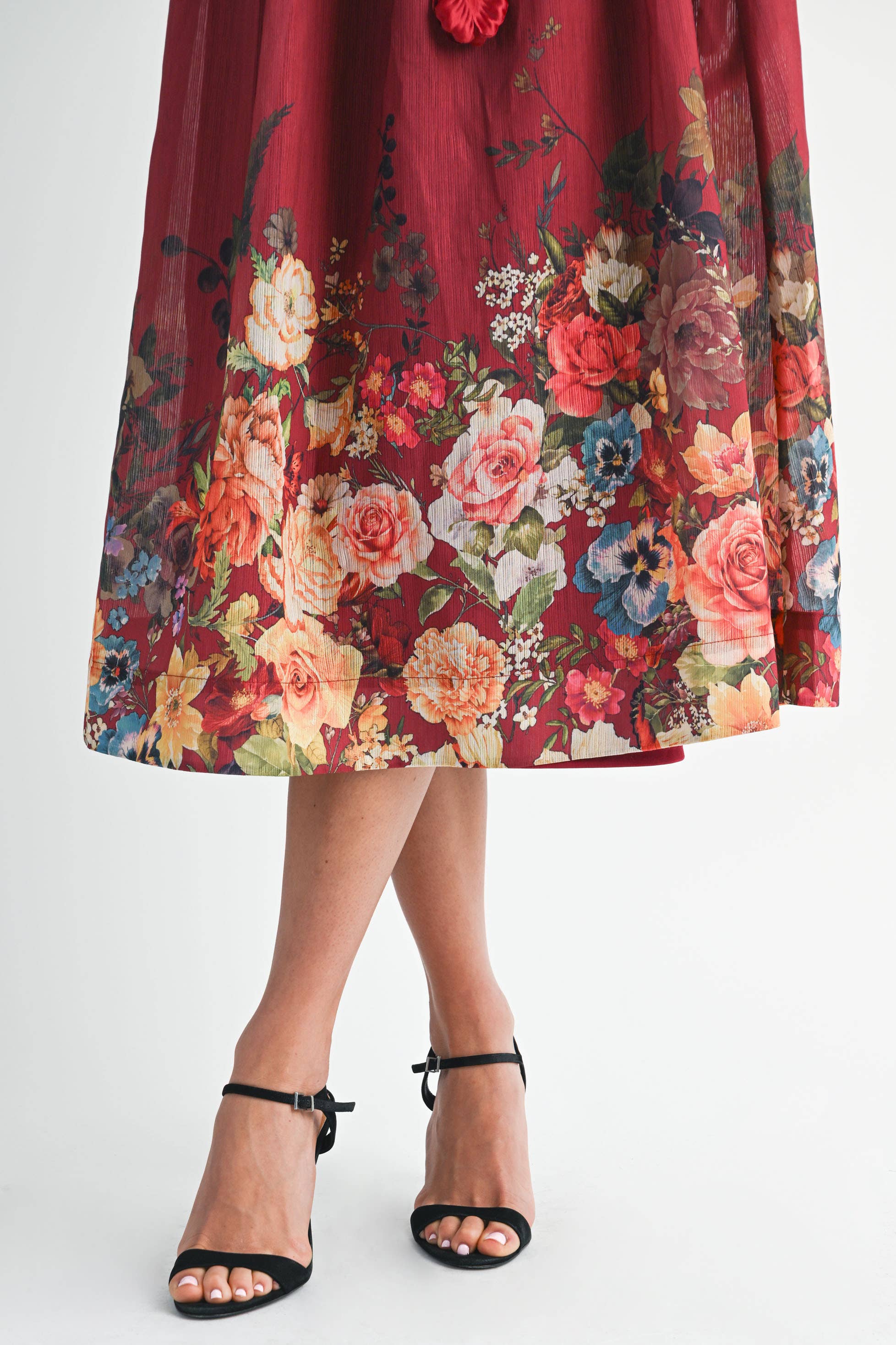 EB LUXE - Wholesale Dress - Women's - RD0026 3D Floral High Neck Short sleeve Midi Dress11