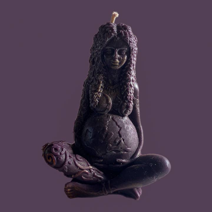 whatever workshop - Wholesale Novelty Candle - Beeswax candle Goddess of the earth Gaia6