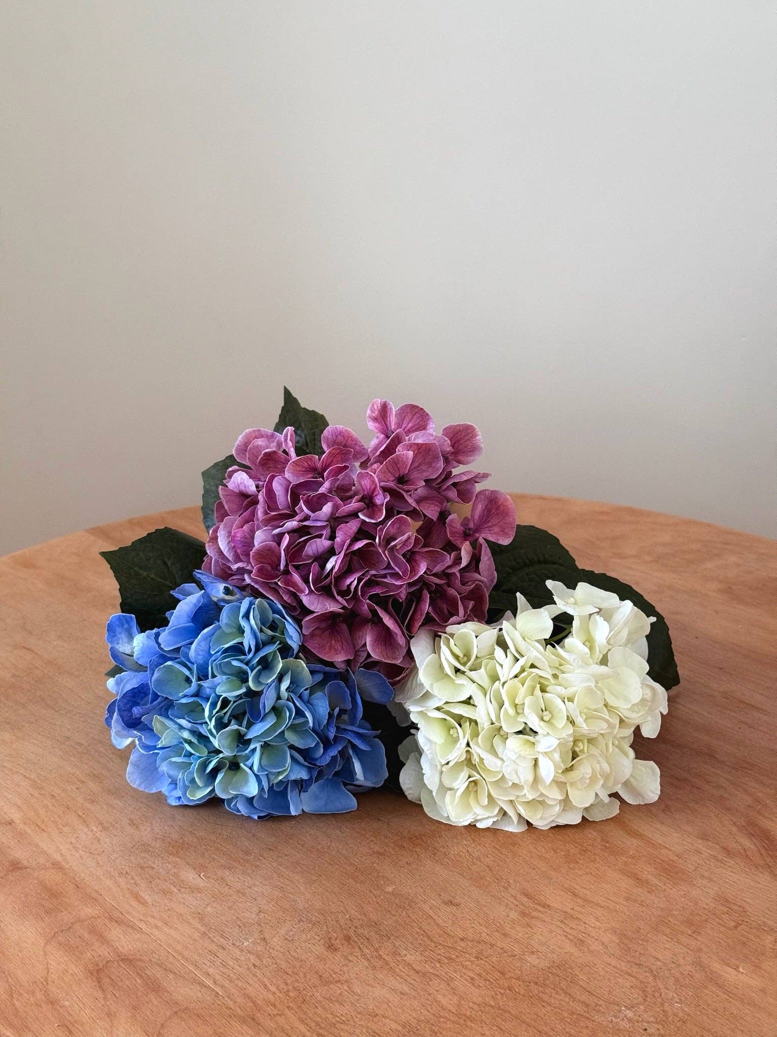 Eucalypt Co. - Wholesale Artificial Flowers - Real Touch Hydrangea3