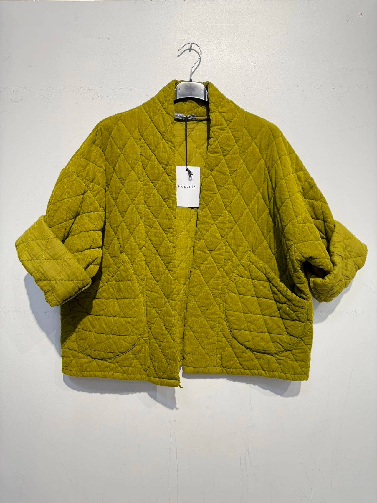 NOELINE - Wholesale Jacket - Women's - 2442-2 velvet quilted jacket12