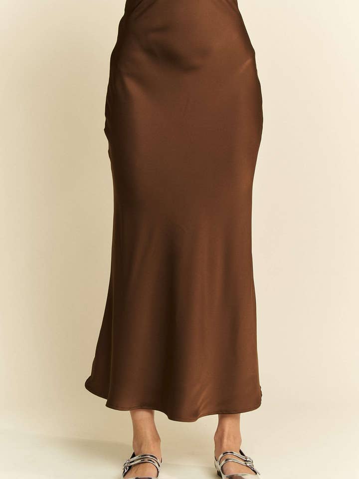 Davi & Dani - Wholesale Skirt - Women's - SLEEK MIDI LENGTH SUITABLE CASUAL WEAR SKIRT4