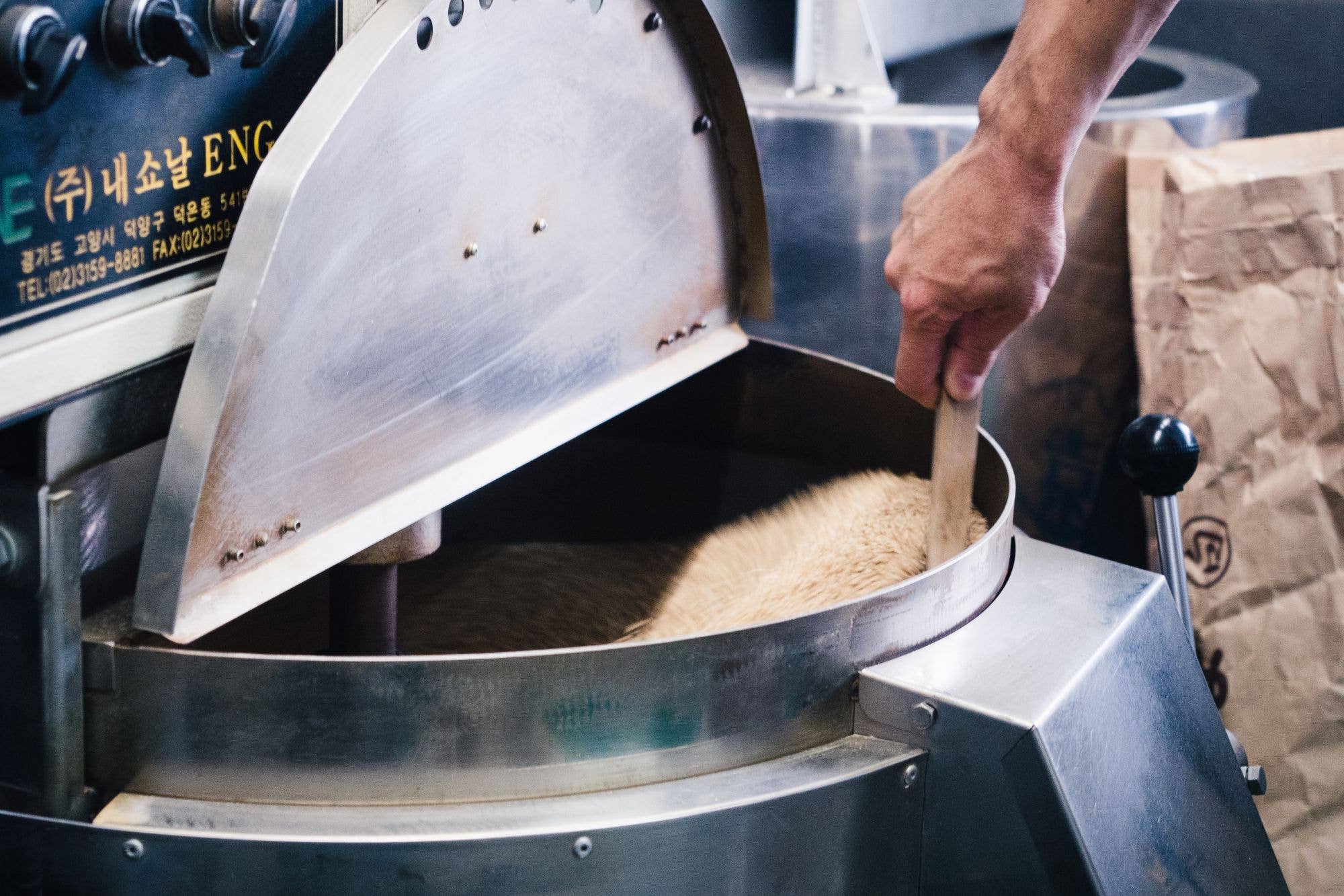 Japan Artisans - Wholesale Seeds/Kernels - Henko–Roasted White Sesame seeds80g | Kyoto, Japan3