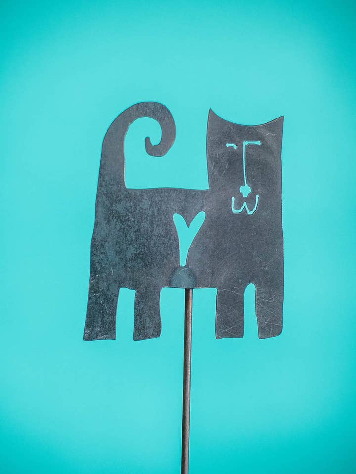 Cat Pole for wholesale by Garden Deva Sculpture Co.