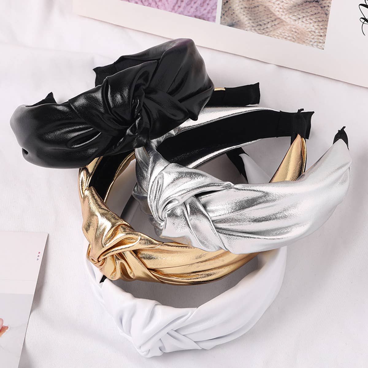 ACCITY - Wholesale Fashion Headband - Women's - KNOT DECOR HEADBAND_CWAHA02309
