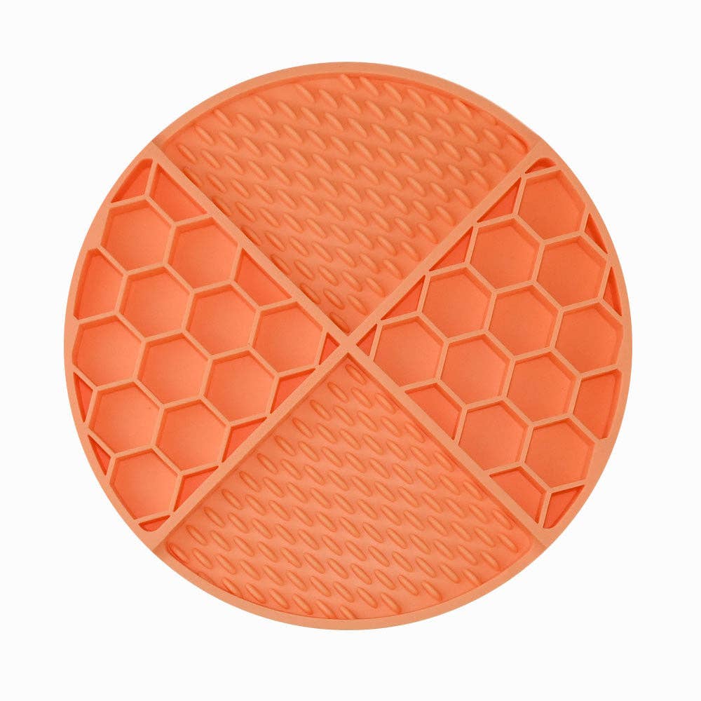 Cheerhunting - Vente Tapis de gamelle – chien - Bowlo - Tapis à lécher en silicone pour animaux8