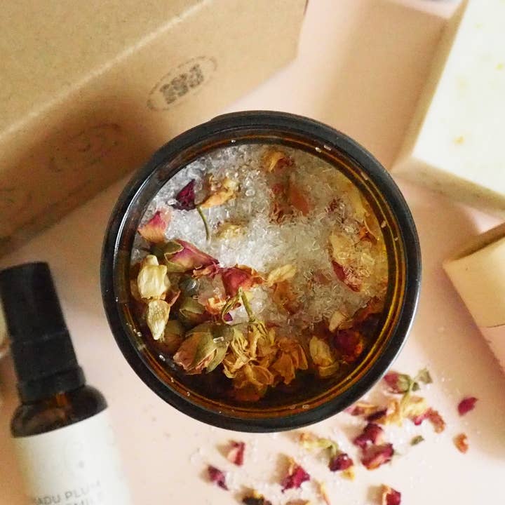 Wanderlightly - Wholesale Bath Soak/Milk - Immerse Bath Soak1