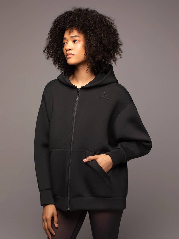 Hoodie surdimensionné Luna pour la vente par MICHI