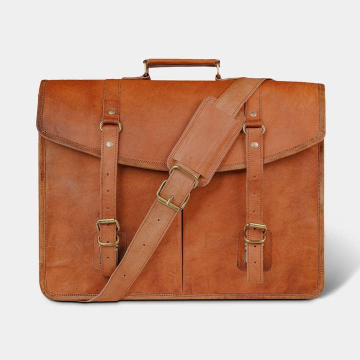 Bridger Premium Leather Messenger Bag for wholesale by MaheTri LLC - Leather & Lifestyle Goods