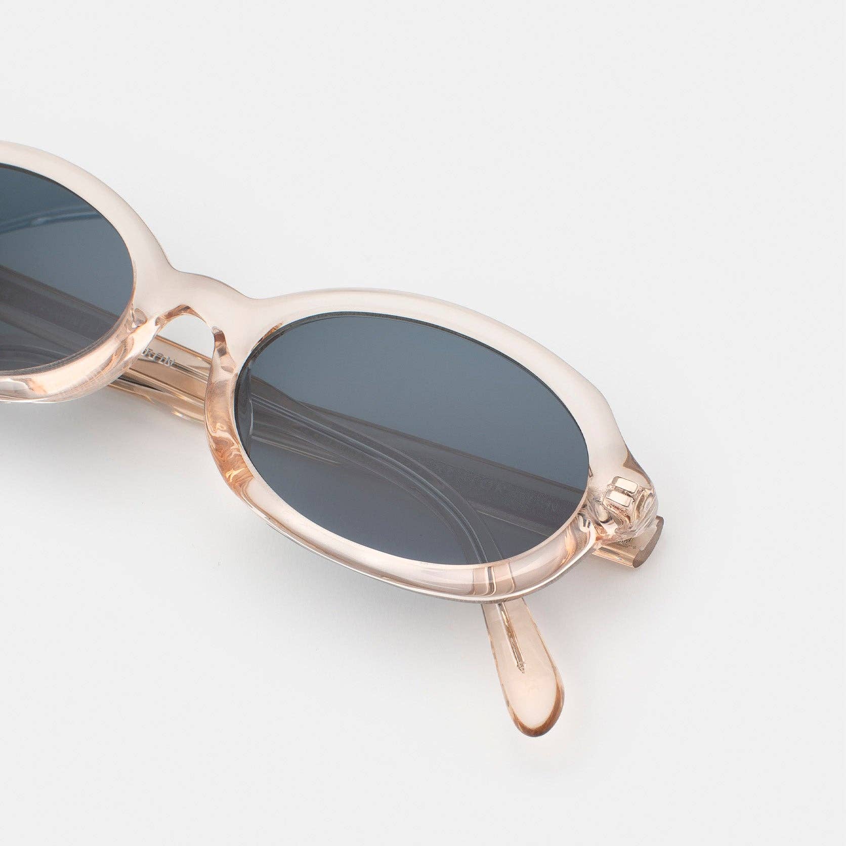 FORA - Wholesale Sunglasses - Unisex - Women's Cat-Eye Sunglasses | Creator | Acetate14