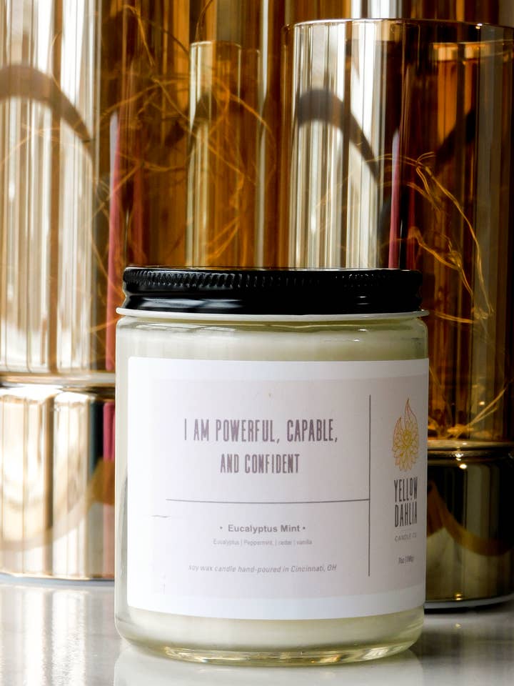 L'eucalyptus et la menthe pour la vente par Yellow Dahlia Candle Co.