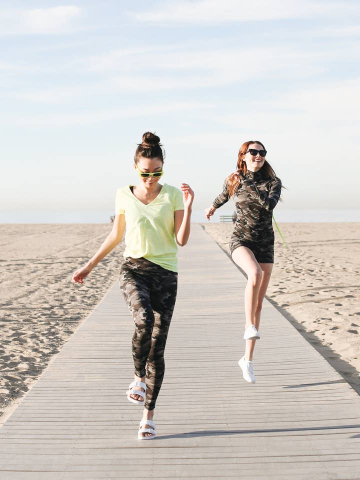 LEGGINGS TAILLE HAUTE POUR FEMMES - STORM pour la vente par Tutublue