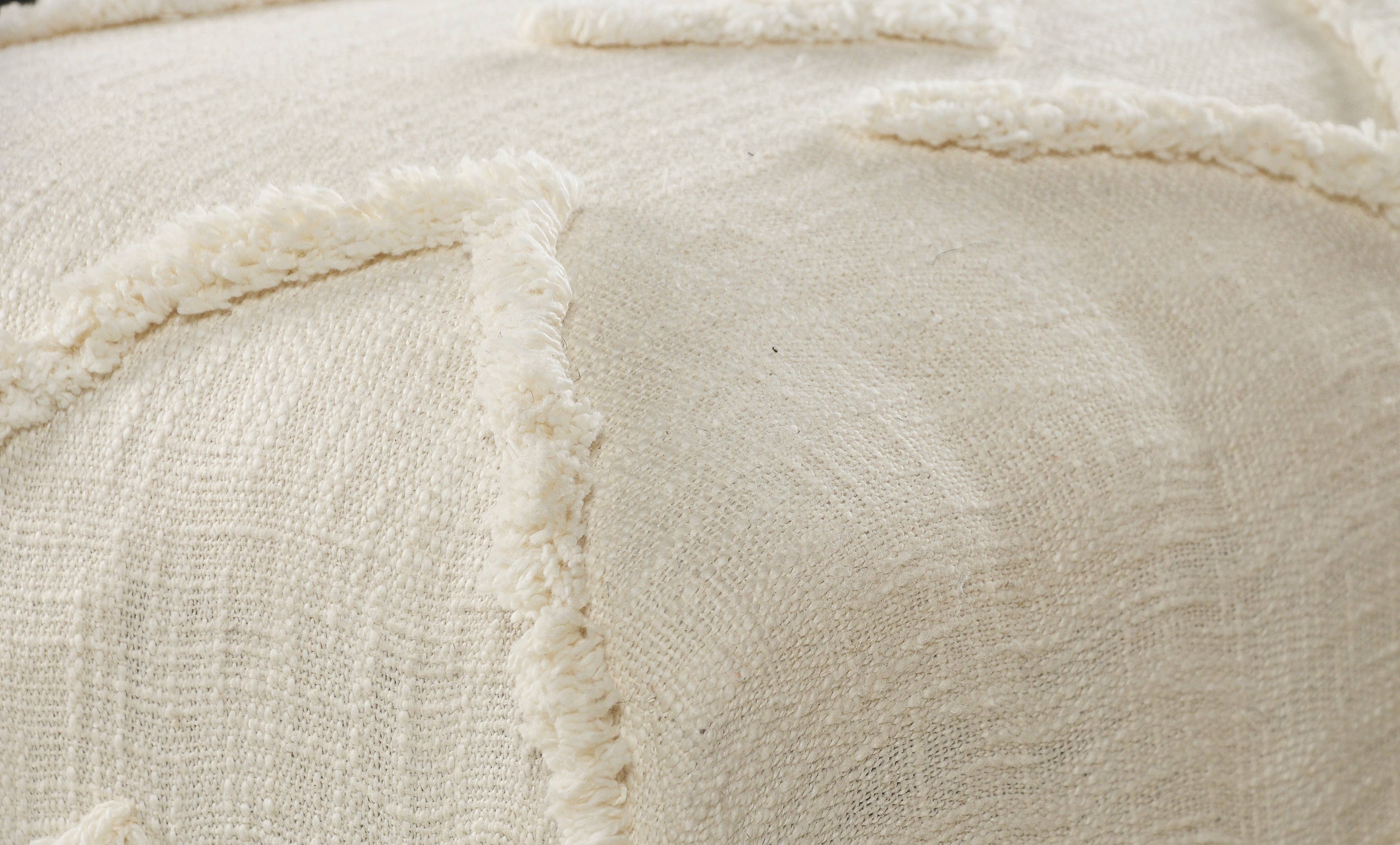 Cream Farmhouse Cream/Natural Upholstery Bench for wholesale on Faire1