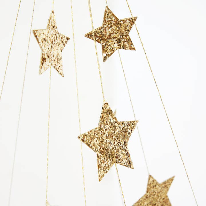 Meri Meri – wholesale Chandelier/hanging light – Gold Sparkle Star Chandelier2