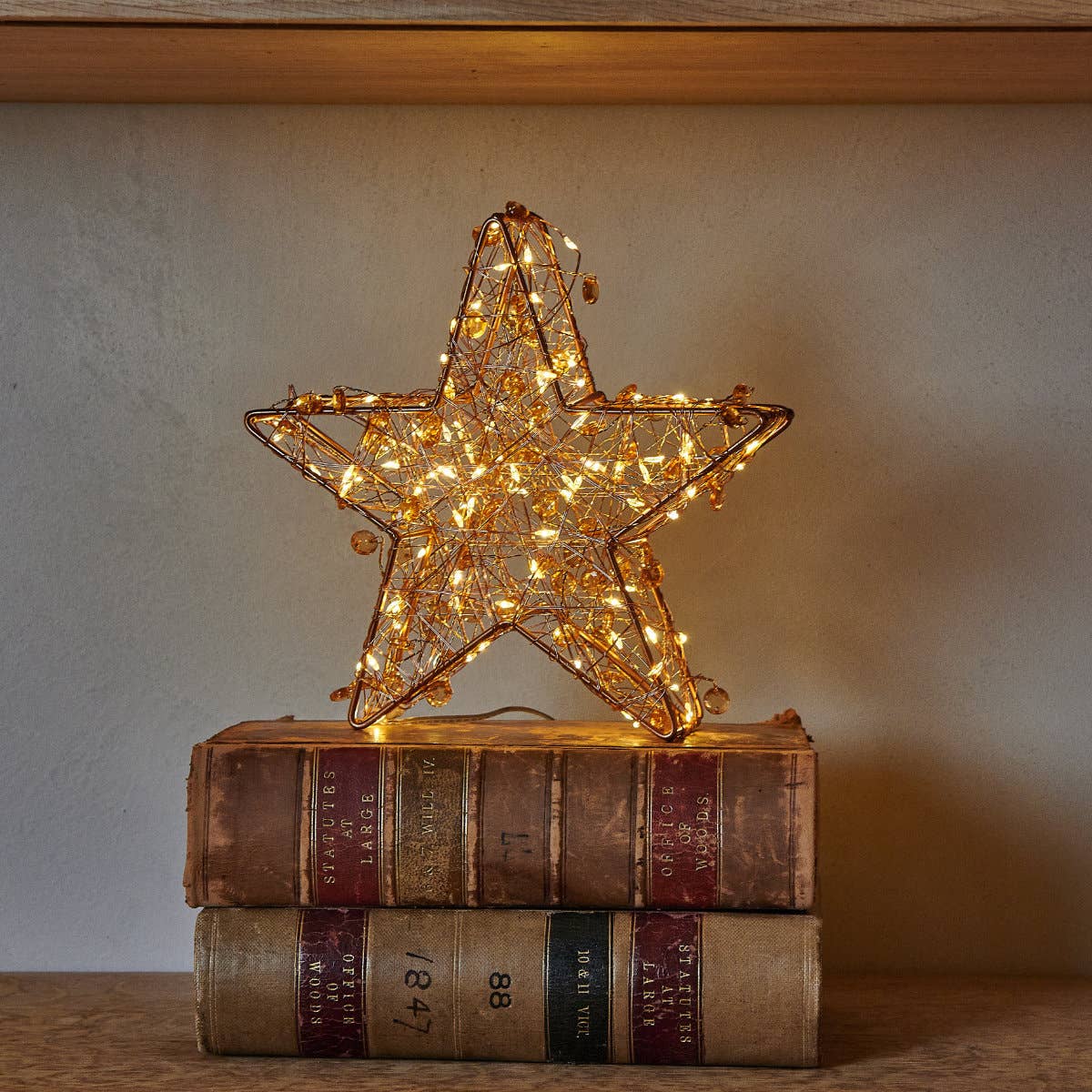 Lightstyle London - Wholesale Decorative Tabletop Object - Galaxy Star1