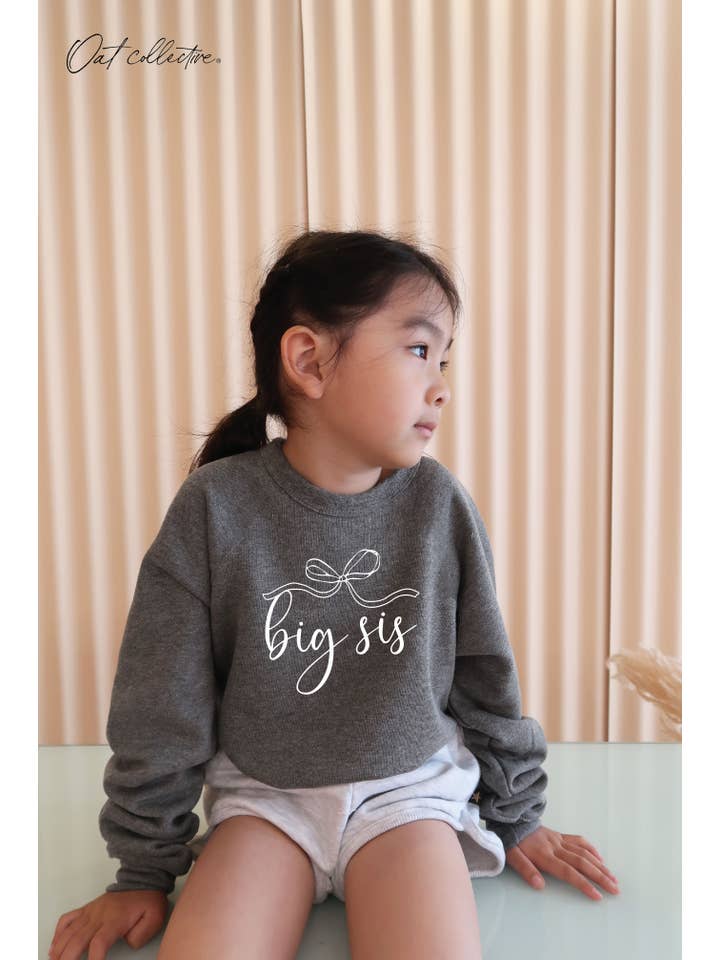OAT COLLECTIVE – wholesale Sweatshirt - Barn – BIG SIS Toddler Grafisk Sweatshirt1