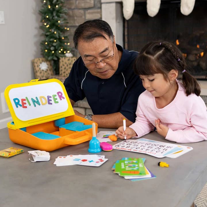 Fat Brain Toy Co. - Wholesale Toy Set - Kids - Pretendables School Set
