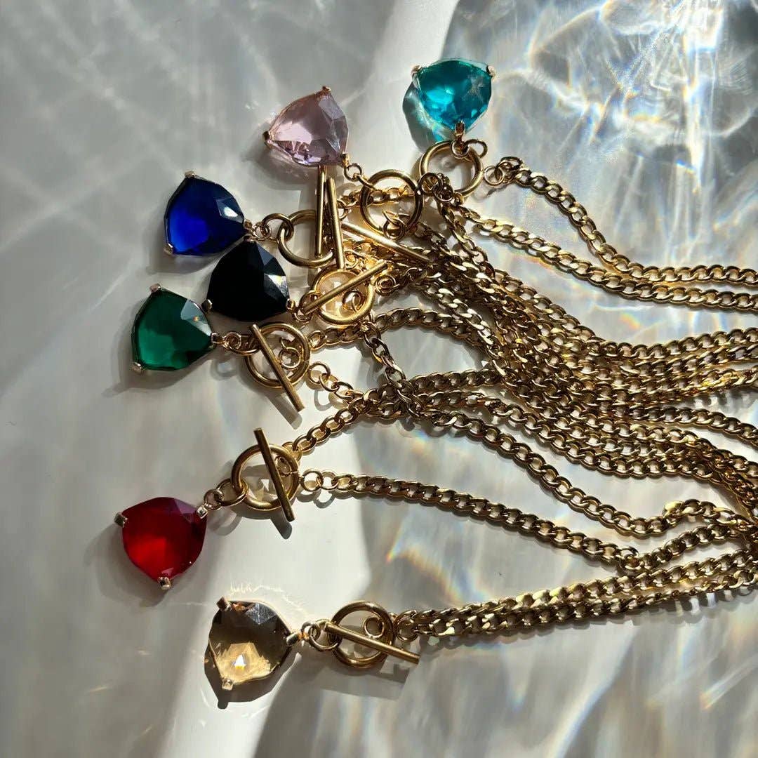 OE! - Wholesale Pendant/Charm Necklace - LIGHTS – GOLD CHAIN NECKLACE WITH PENDANT13