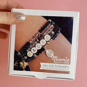 Kit Bracelets En Perles De Verre Magic pour la vente par Mamie dans les orties