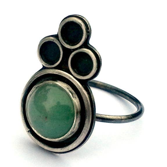 Bague en dentelle à œillets pour la vente par Erin Austin Design