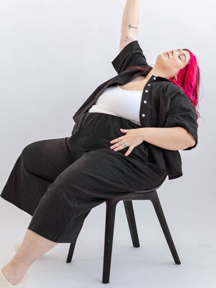 Nettle Studios - Wholesale Pants - Unisex - Size Inclusive Plus Size Wide Leg Elastic Pant Black Linen2