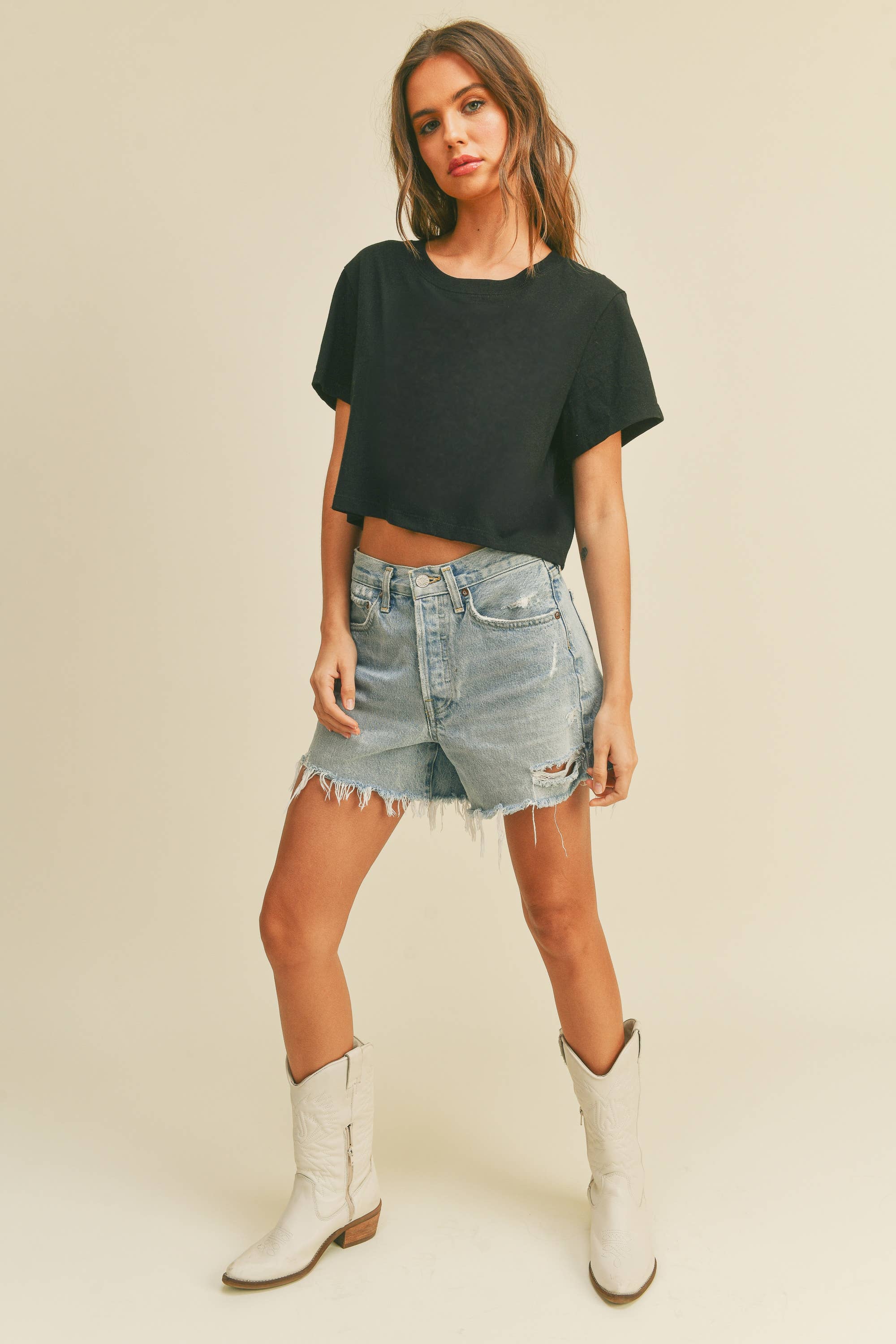 Honestee - Wholesale T-Shirt (Graphic) - Women's - Blank Short Cropped T-Shirt12